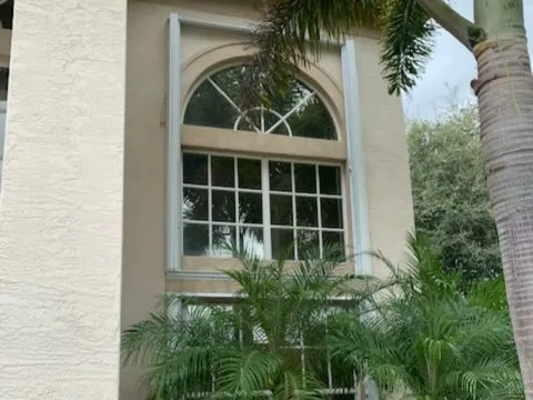 accordion shutters boynton beach, FL